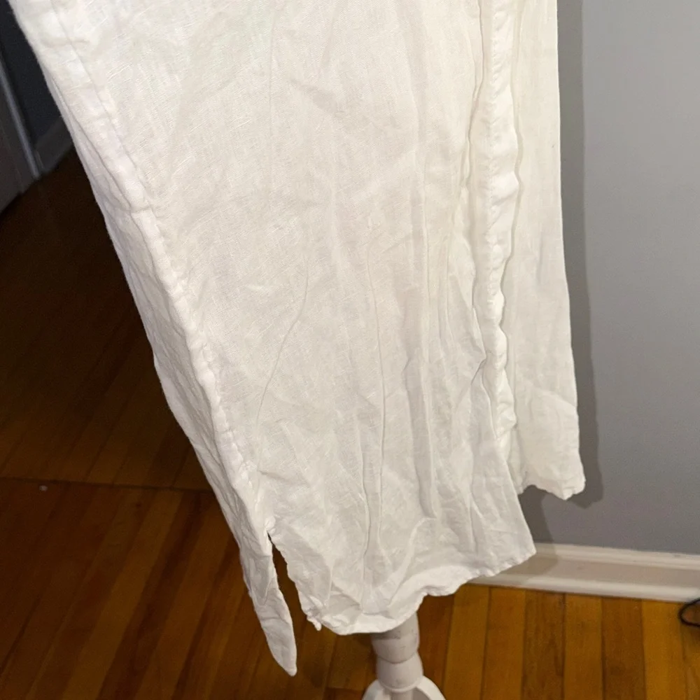 Tahari 100% Linen Classic White Button-Up Shirt - Picture 3 of 10